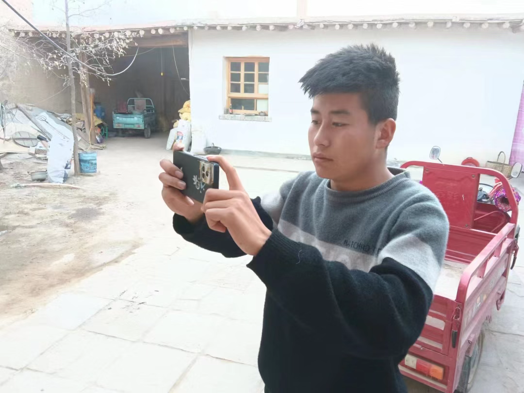 寒假“返家乡” 
