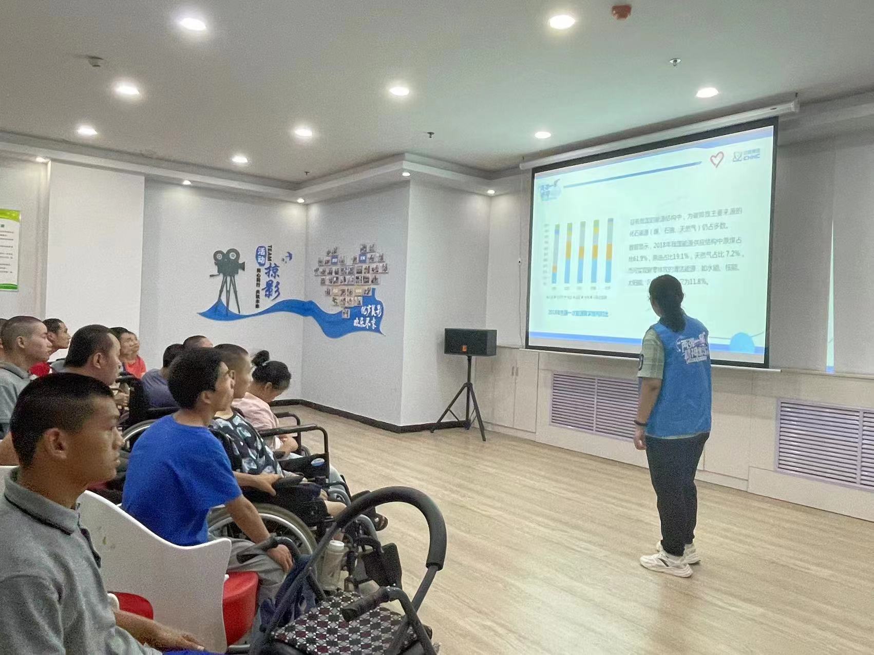 河南工业大学“星火不熄,精神永传”志愿宣讲团